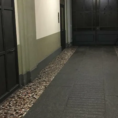 Big Bang Lägenhet Turin